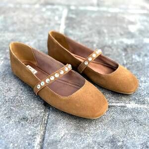 NEW MIA women's karolin cowsade shoe in tan